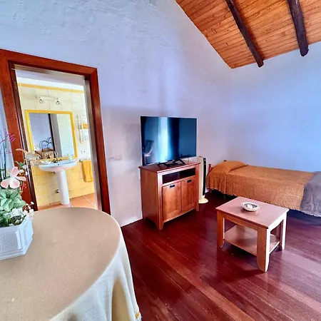 Hébergement de vacances Guanche 'traditional Canarian House'